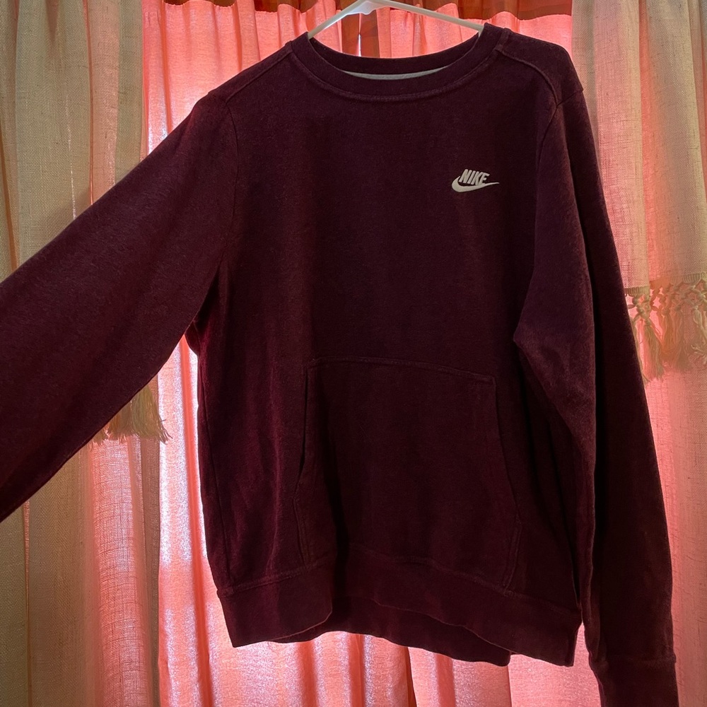 Nike sweatshirt